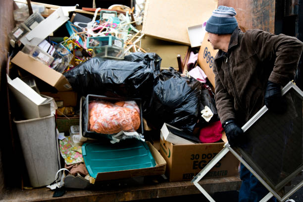 Best Commercial Cleanout Services  in Port Washington, WI